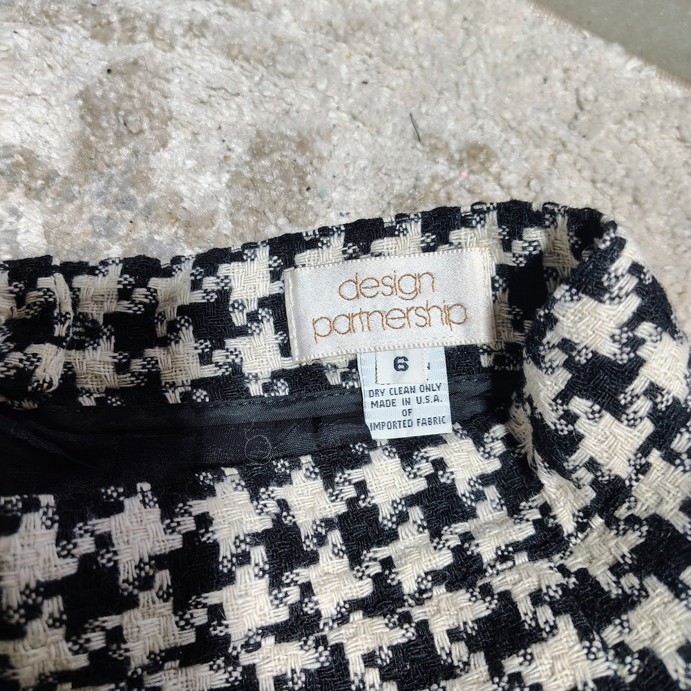 Design Partnership Houndstooth Mini Skirt Black White Woven Tweed Size 6 USA - Picture 2 of 3